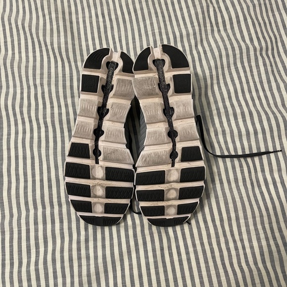 Men’s On Cloudswift Running Shoe - Picture 8 of 10